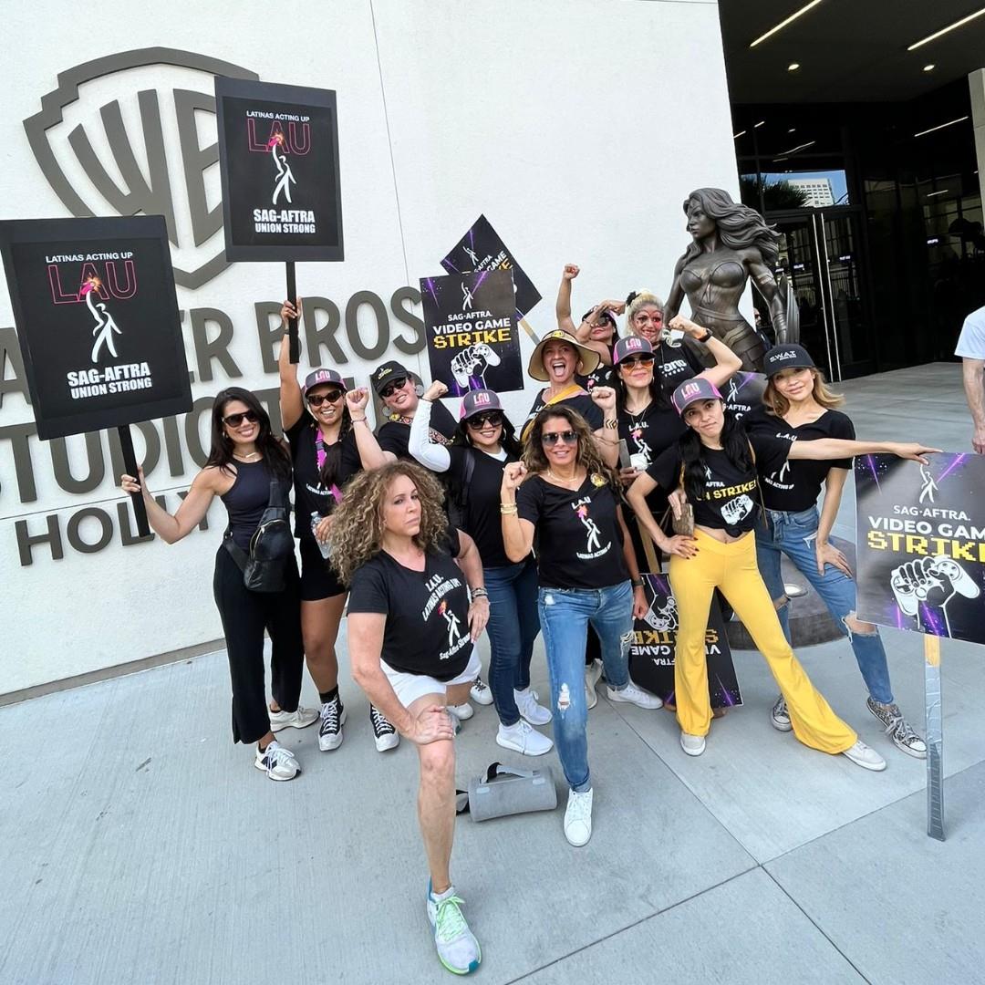 Over 500 actors protest at Warner Bros. demanding safeguards against AI misuse in major strike