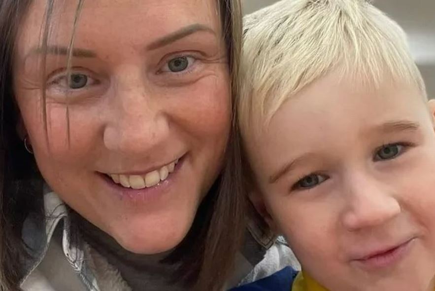 Heartbreaking story of a 4-year-old boy facing orphanhood as mum battles terminal cancer