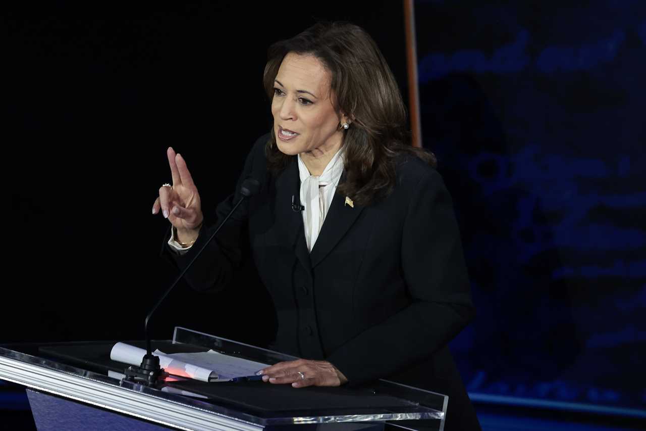 Kamala Harris claims Putin would 'eat' Trump for breakfast