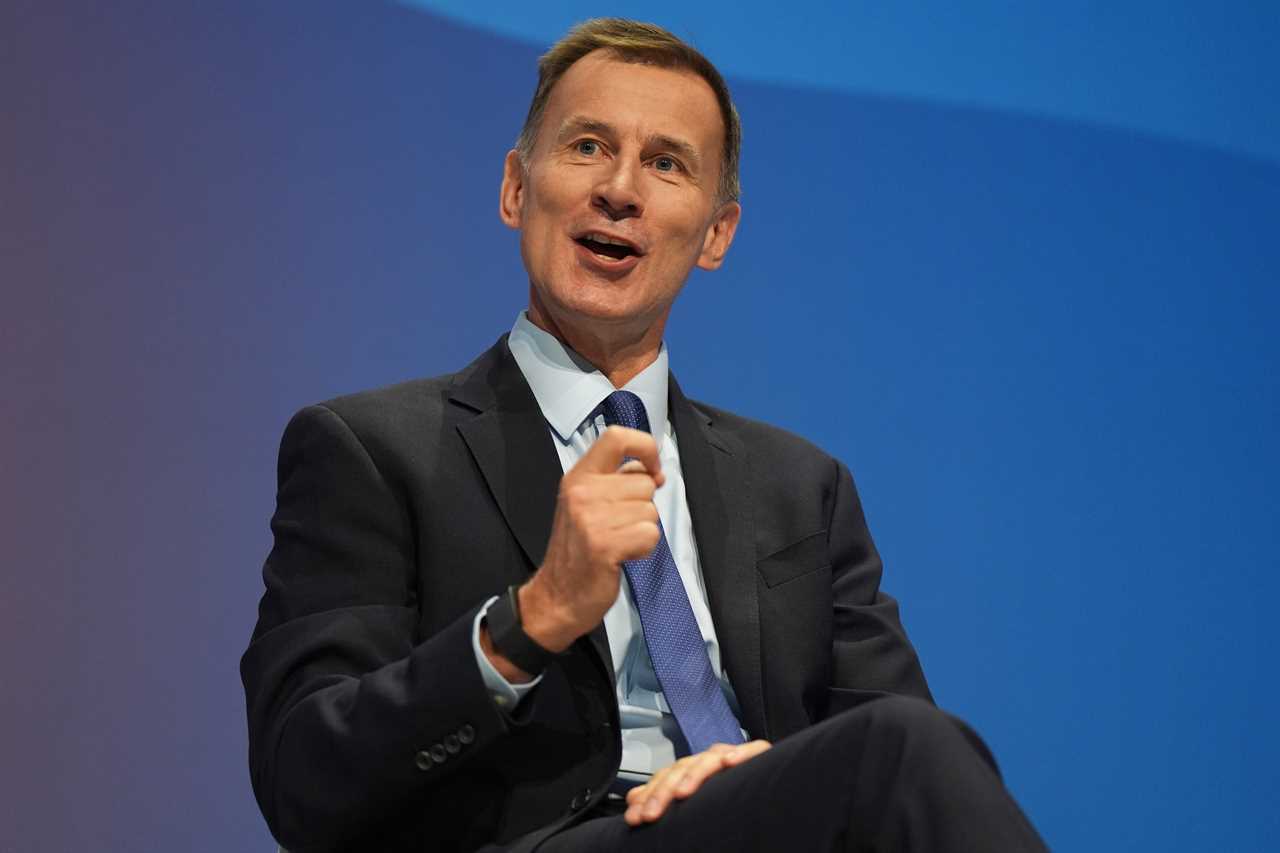 Jeremy Hunt warns Rachel Reeves against catastrophic Budget mistakes