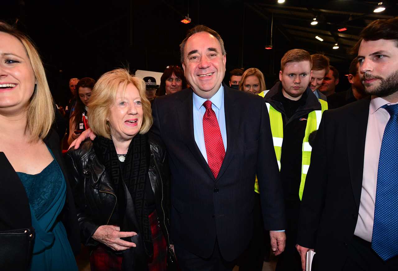 Alex Salmond's Family Pays Tribute to 'Devoted & Loving' Husband