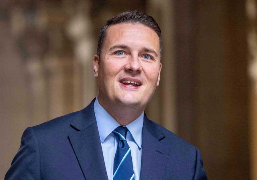 MP Wes Streeting Shares Inner Conflict on Assisted Dying Law Vote