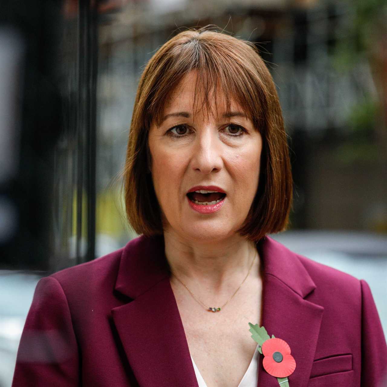 Rachel Reeves Calls for Financial Red Tape to be Cut in Push for Economic Growth