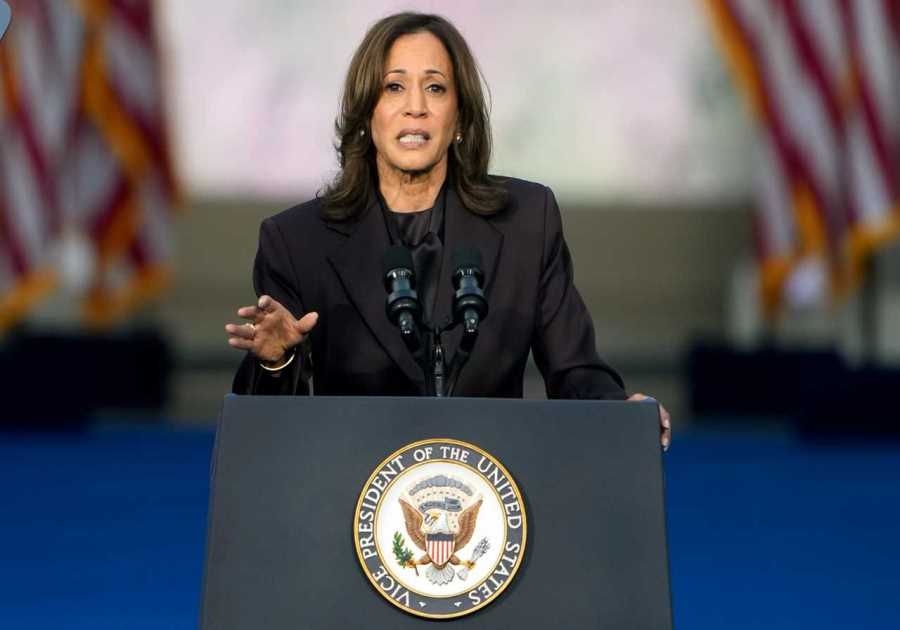 Kamala Harris' Body Language Revealed in Concession Speech