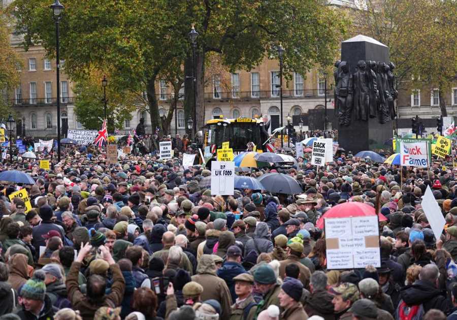 Sir Keir Starmer Faces Backlash Over UK Aid Spent on Foreign Farms