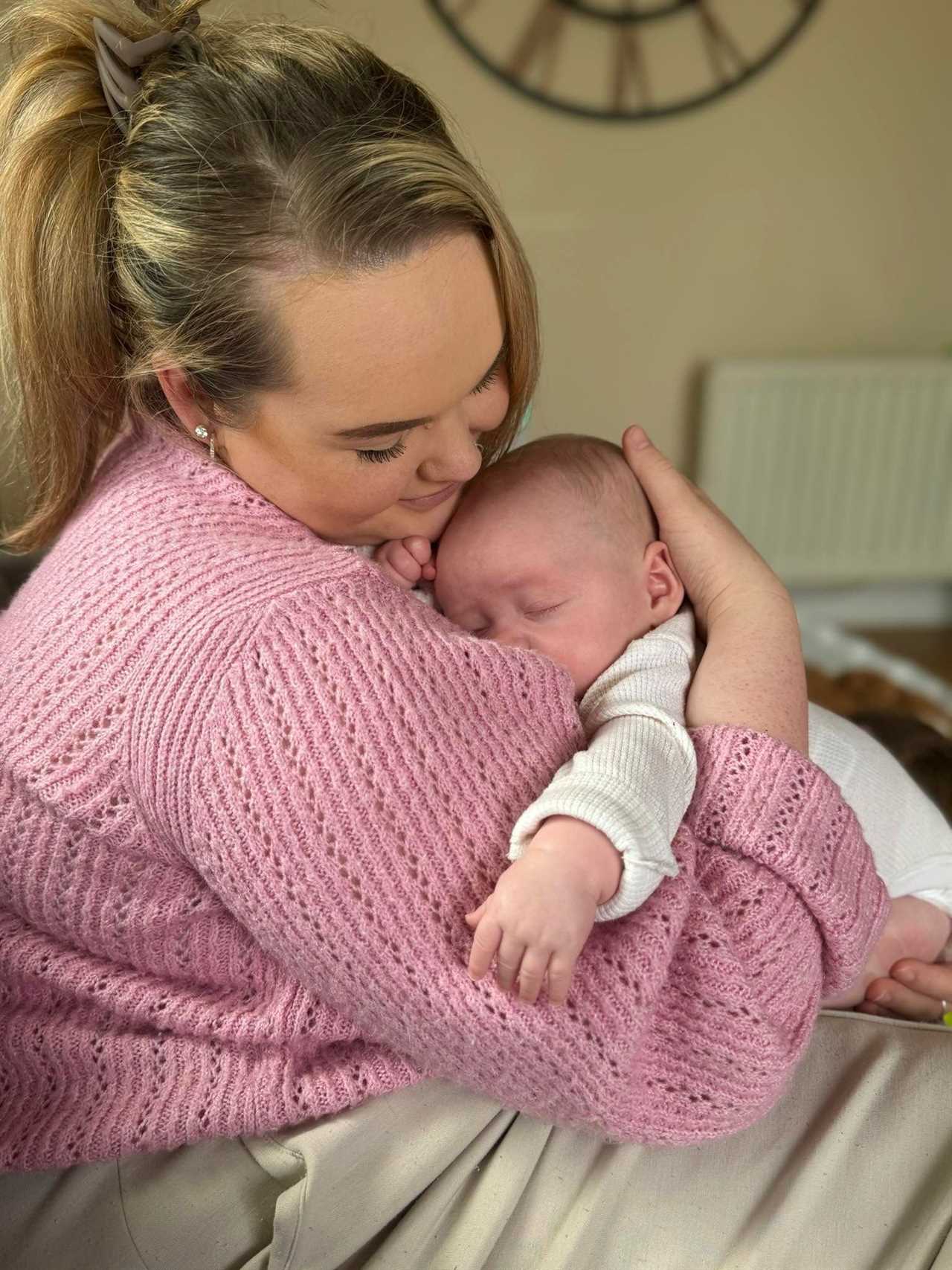 Young Mum Thought She Had Pre-eclampsia, But Discovered Shocking Truth