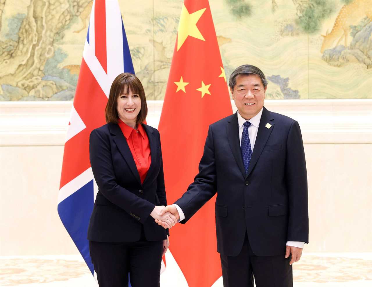 Mel Stride criticizes Chancellor Rachel Reeves for 'tone deaf' China visit