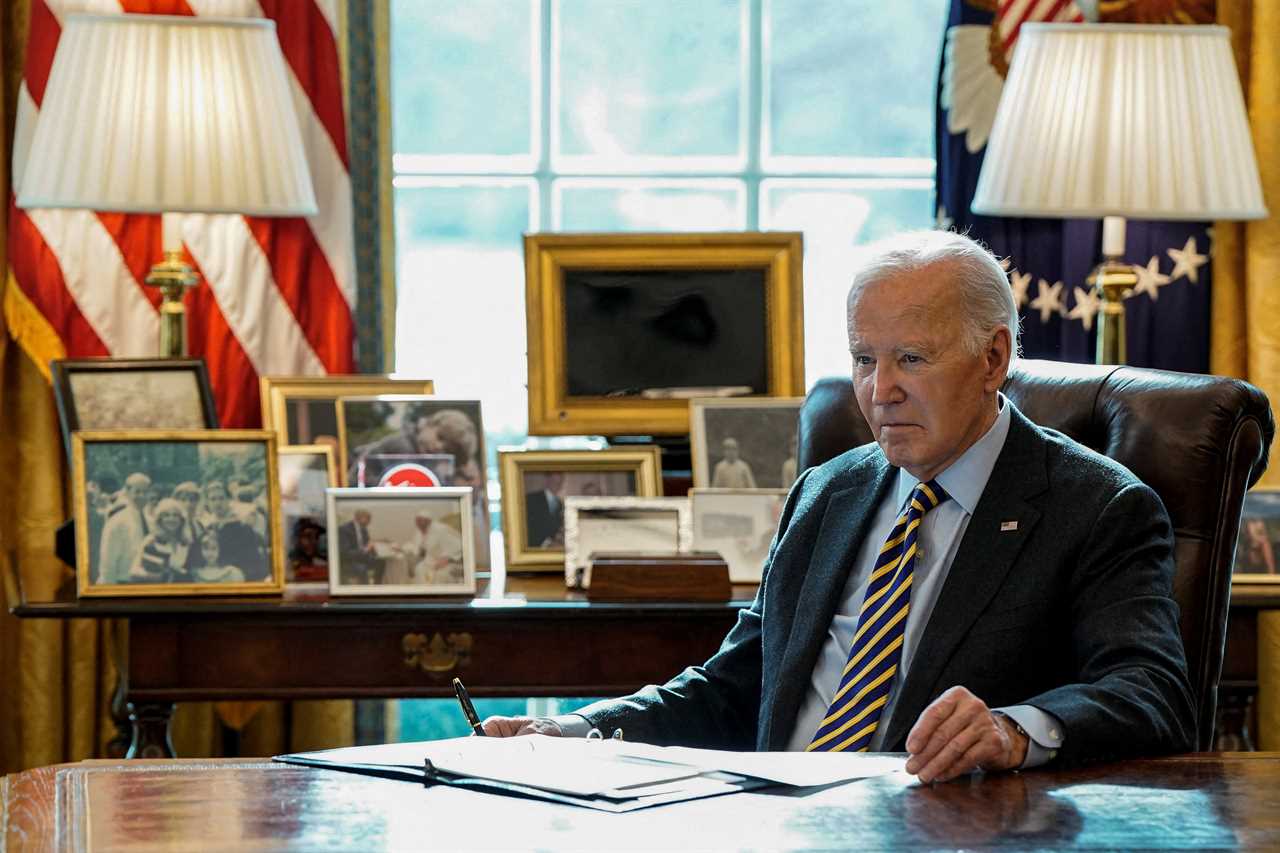 Controversy Surrounds Biden's Autopen Signature: What You Need to Know