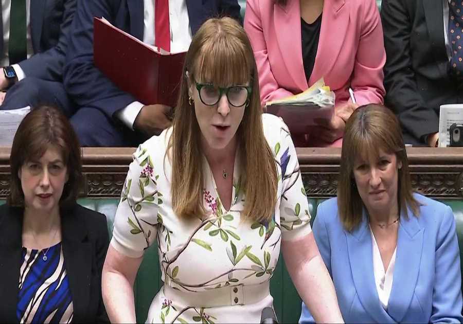 Labour to Proceed with Benefit Reductions Amidst Mounting Backbench Discontent