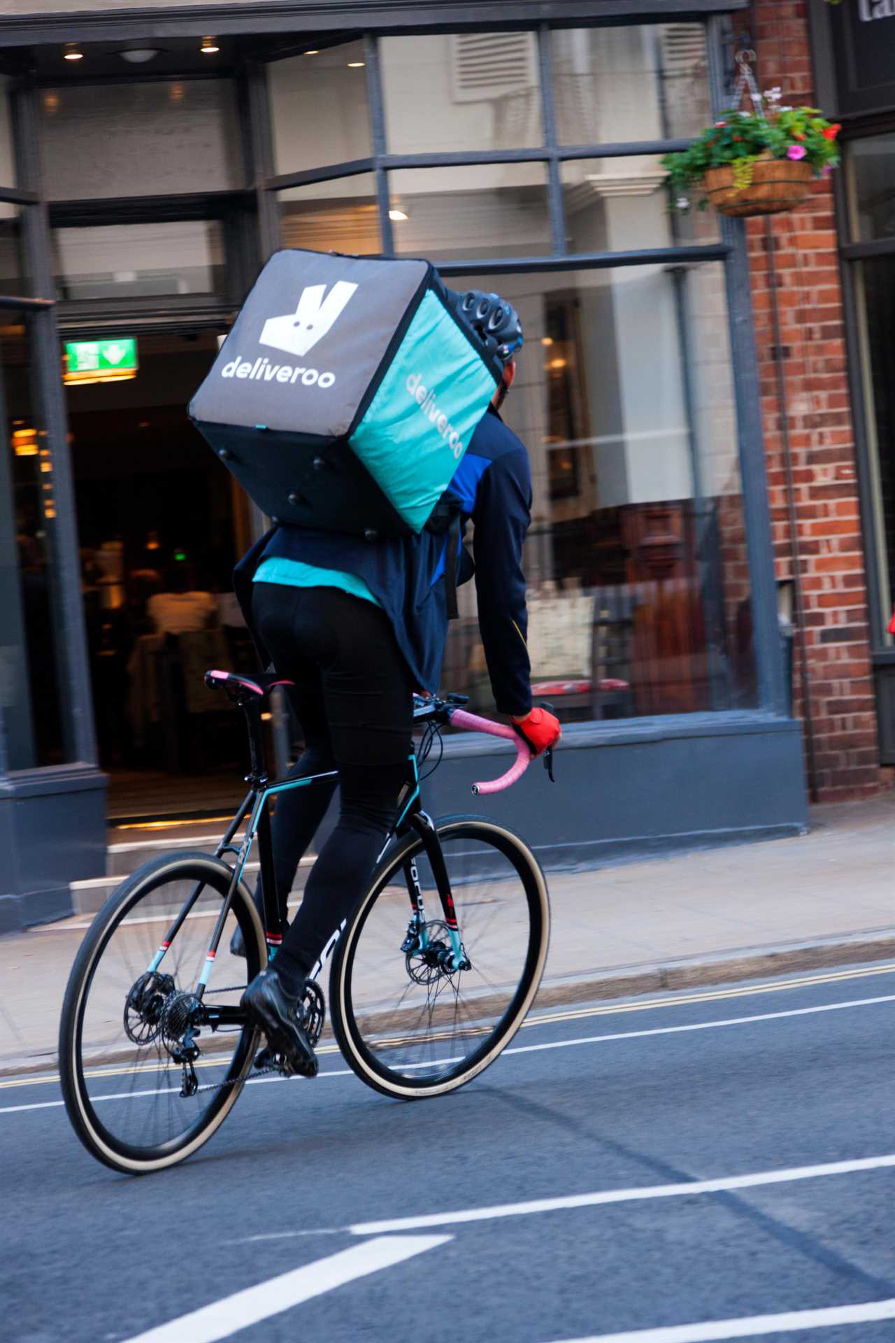 Enhancing Enforcement Measures to Combat Illegal Labour Practices in the Gig Economy
