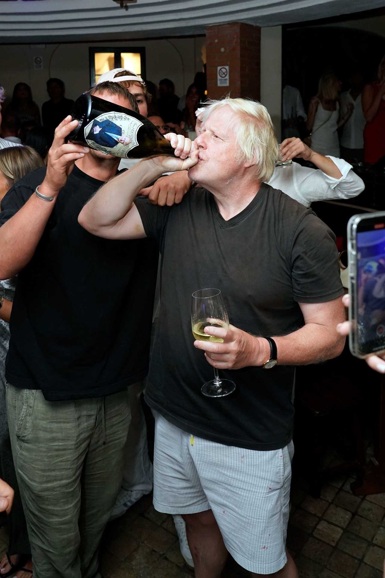 The Complex Behaviour of Former PM Boris Johnson at Luxury Italian Retreat