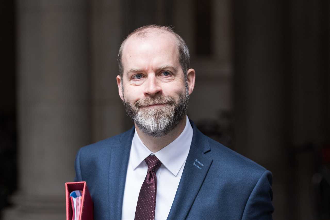 Revitalising Urban Spaces: Business Tax Cuts Aim to Reinvigorate British Social Life