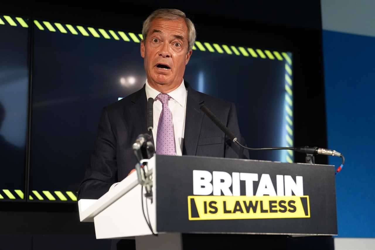 Analysis: Nigel Farage's Claims on Islamic Communities and Cultural Overtaking