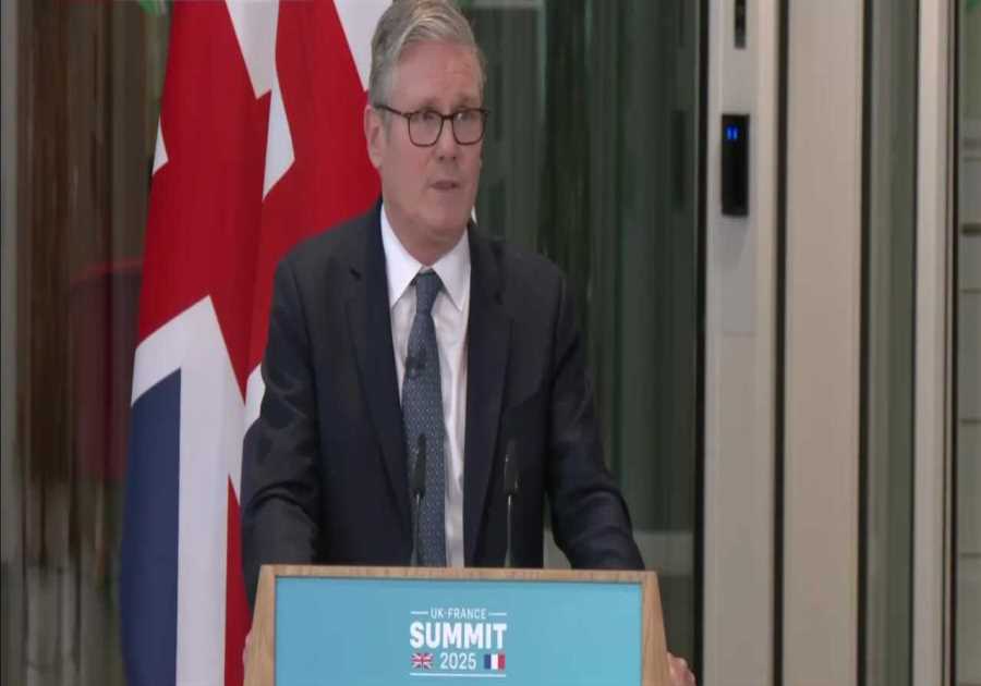 Analysis: Starmer and Macron's Controversial Migrant Return Scheme Raises Ethical Concerns