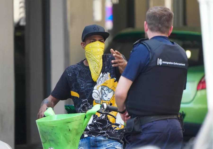 Labour Council Initiative Offers Asylum Seekers Reduced-Price Lime Bikes and E-Scooters