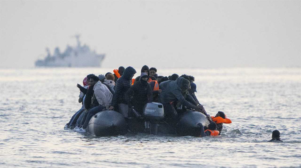 Labour's Migration Strategy Critiqued Amid Soaring Small Boat Crossings