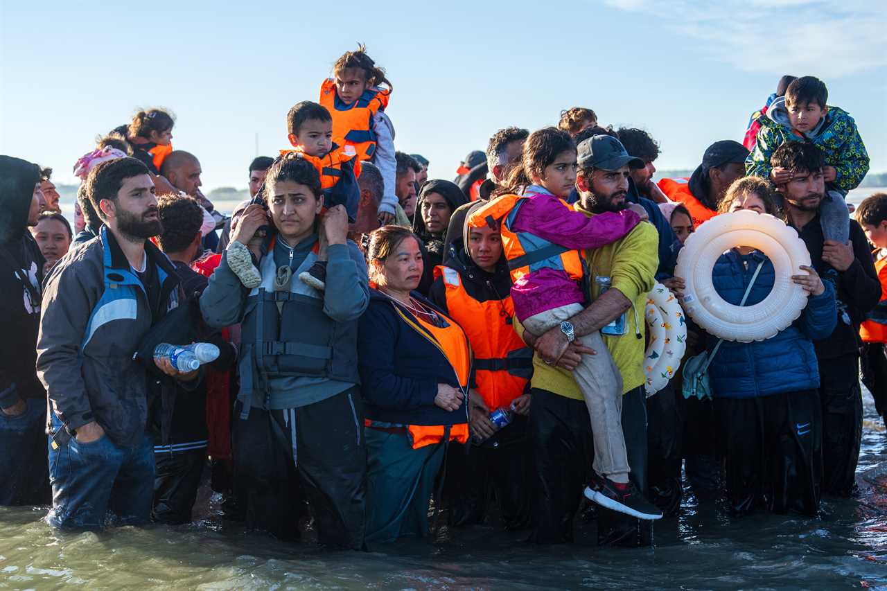 Nigel Farage's Shifting Stance on Deportations: Unpacking the Controversy