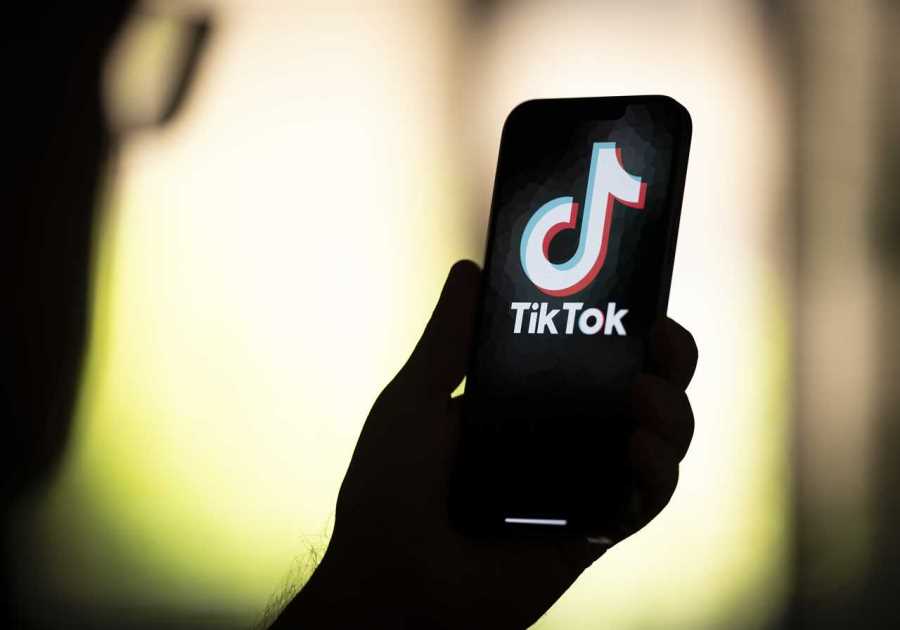 Exploring Migration: Ethical Quandaries in TikTok's Dinghy Crossing Advertisements
