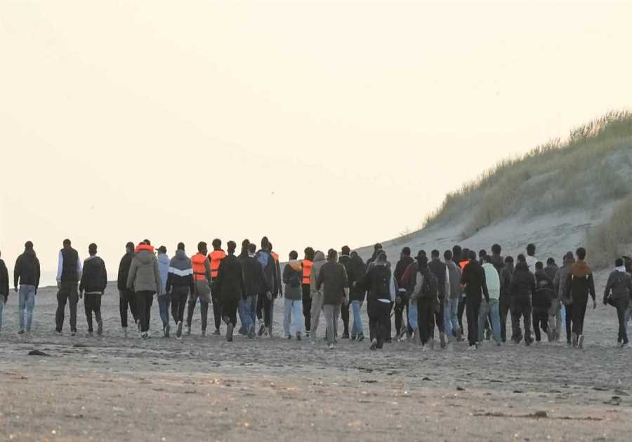 Examining Labour's Response to Small Boat Migrants Amidst Public Benefits Debate