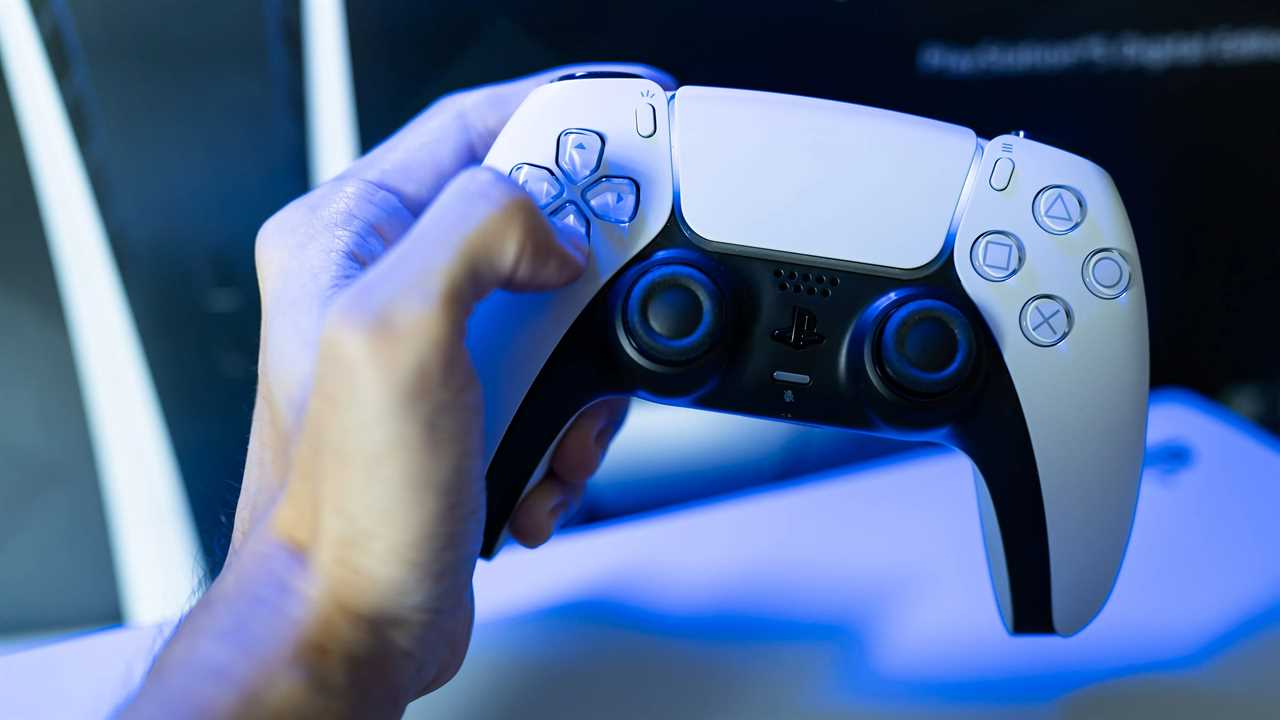 Analysis: Disruption Strikes PS5 Gamers as Hollow Knight: Silksong Launches